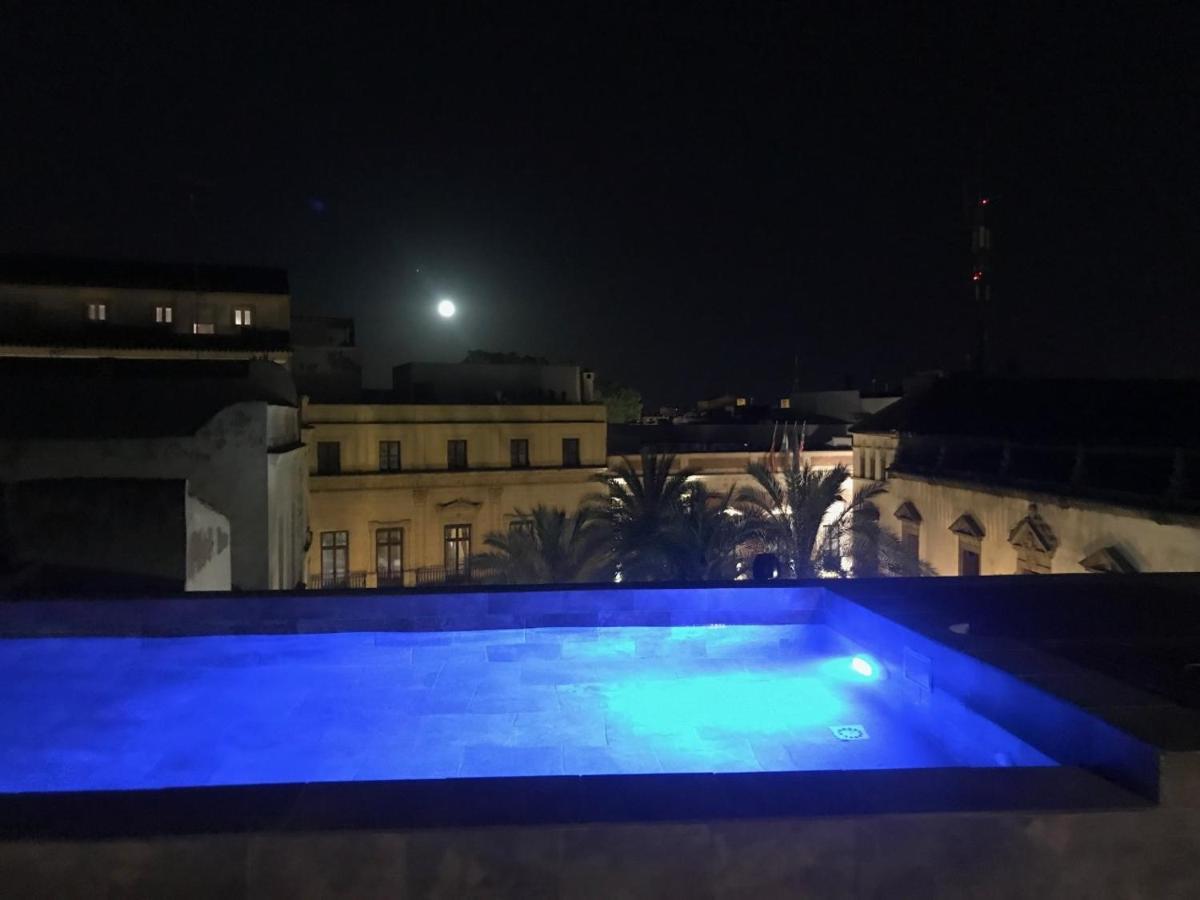 Casa Palacio En Jerez De La Frontera Con Piscina Privada Kültér fotó